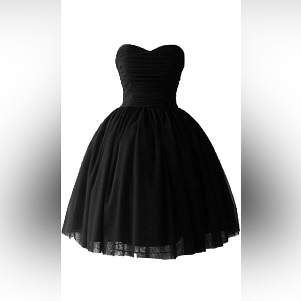 GUC Strapless short tulle dress with tie-back corset & delegate back bow